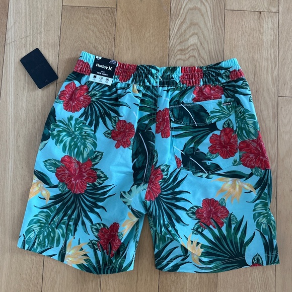 Hurley Hibiscus Volley Board Short - Picture 2 of 3